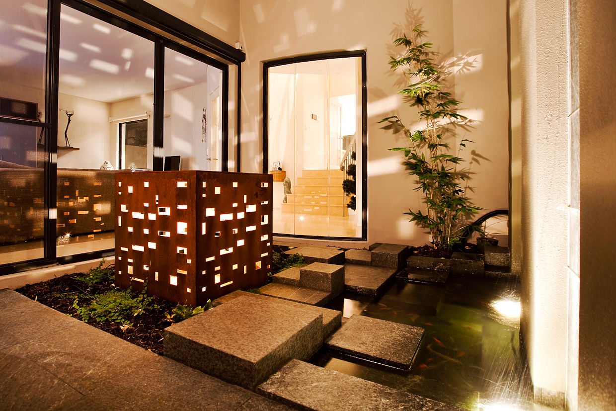 Dimension 8 Lighting – Pool